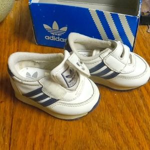 Vintage infant Adidas